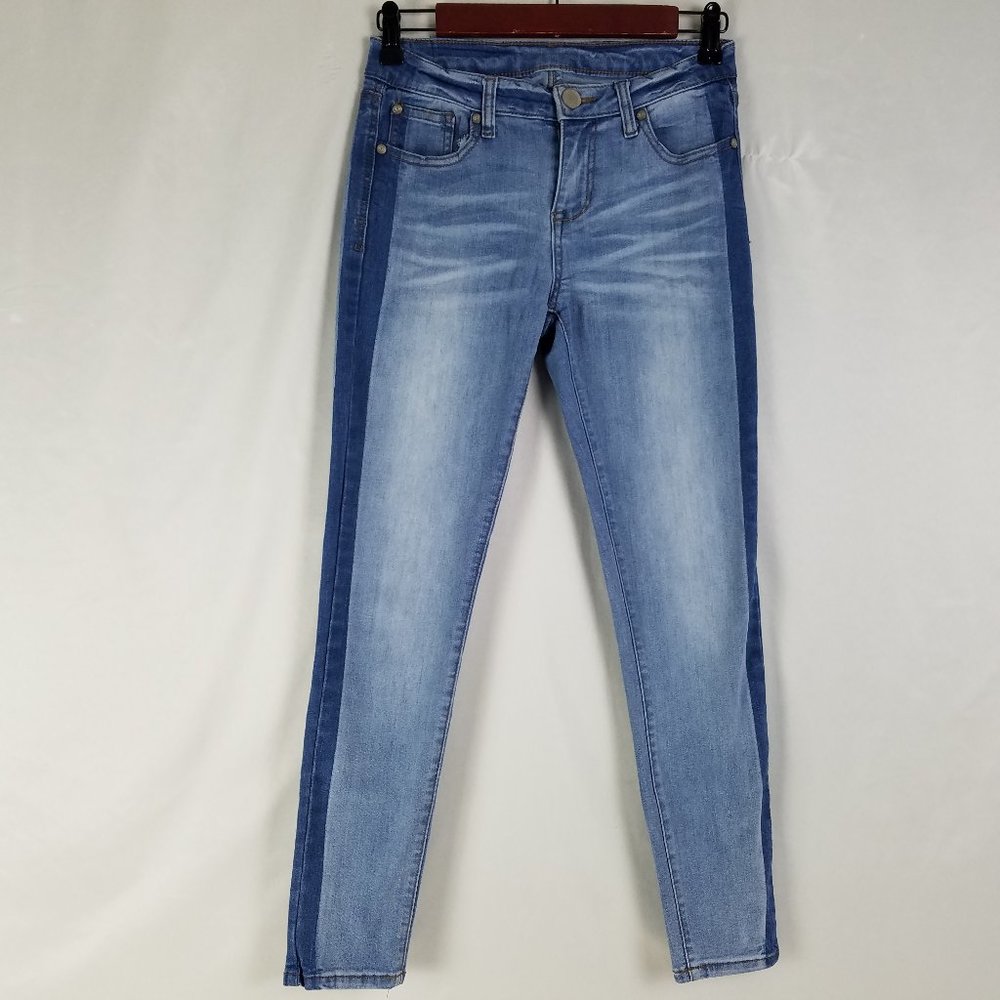 CP Jeans Juniors 5 Mid Rise Womens Two Tone Skinny Leg Light‎ Wash Blue Denim